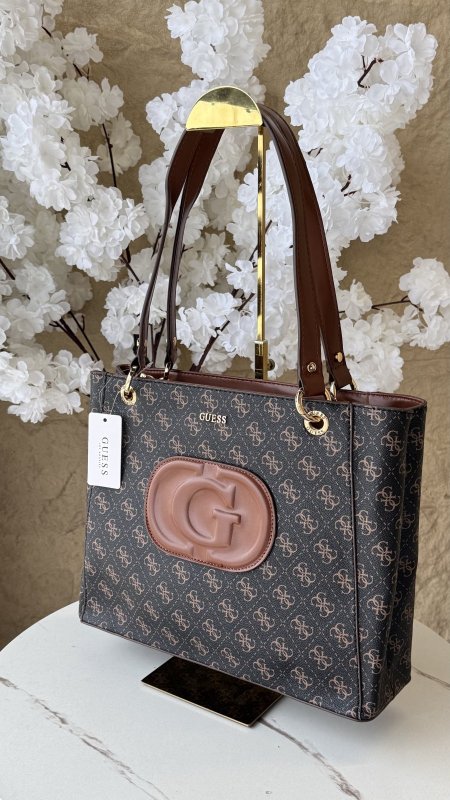 شنطة جيس / guess eco mietta حجم كبير ماستر كواليتي بدون علبة