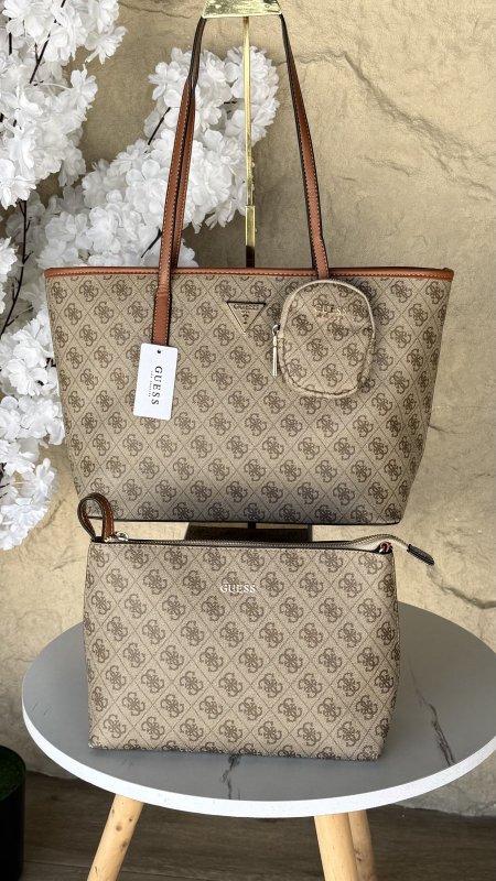 شنطة جيس / GUESS حجم كبير ( 3 قطع ) ماستر كواليتي بدون علبة