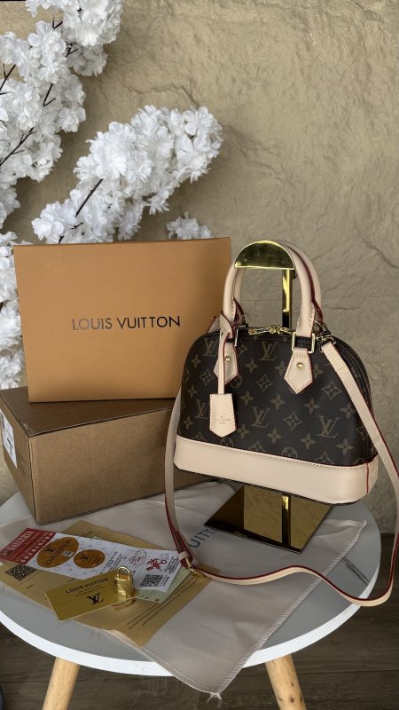 شنطة لوي ڤيتون / Louis viutton alma ماستر كواليتي double box شامل علبتين شركة