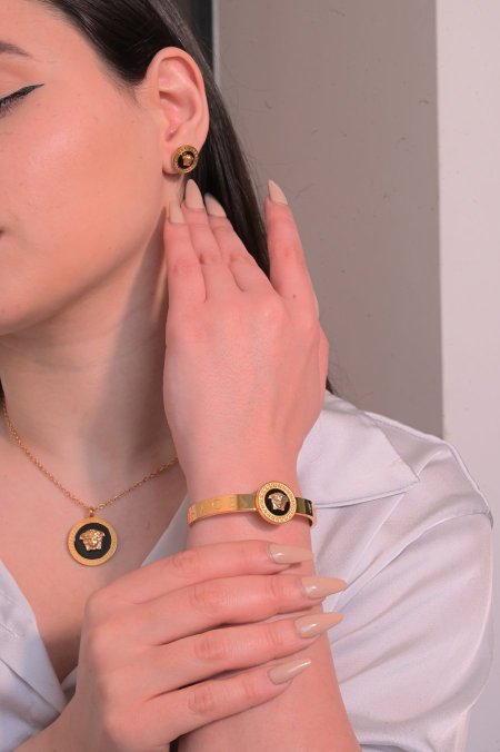 طقم اكسسوار ماركه مريم 3 قطع فيرزاتشي سنسال عريض