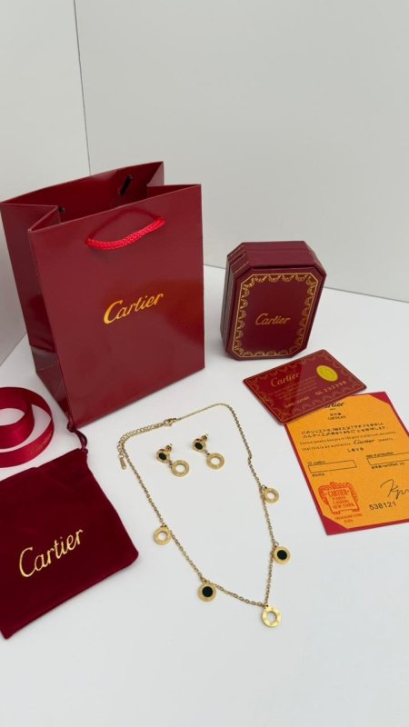 طقم ماركه حلق مع سنسال (cratier ) شامل الملحقات الاصليه