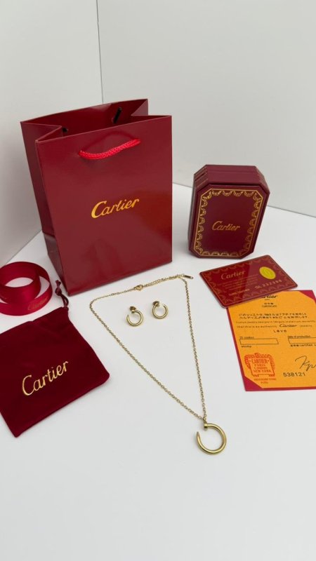 طقم ماركه حلق مع سنسال (cratier ) شامل الملحقات الاصليه