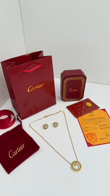 طقم ماركه حلق مع سنسال (cratier ) شامل الملحقات الاصليه