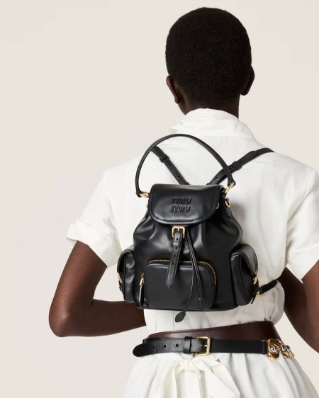 شنطة ميو ميو / miu miu Pocket leather backpack ماستر كواليتي بدون علبة