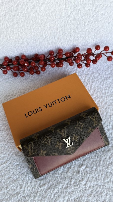 جزدان لوي ڤيتون / Louis vuitton 617342,حجم كبير مع علبة