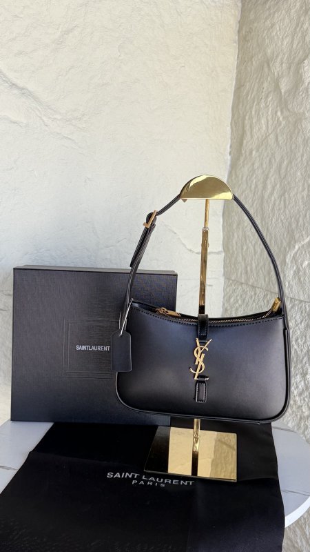 Ysl #1859 جلد  ماستر كواليتي شامل علبة