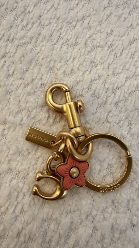 ميدالية كوتش / وردة - جودة عالية مختوم كوتش