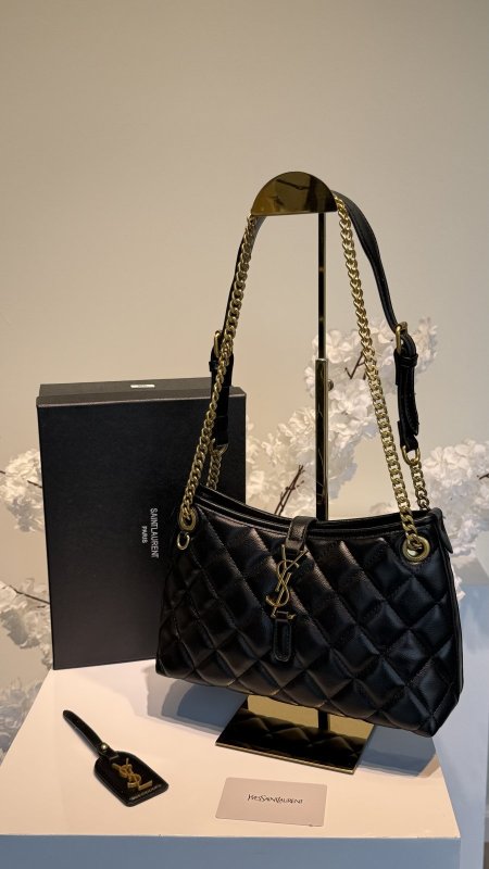 Ysl / saint laurent 8660 ماستر كواليتي شامل علبة