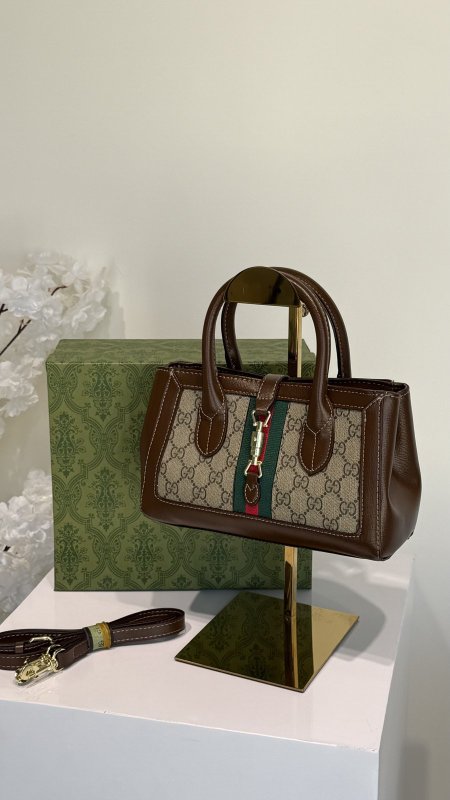 شنطة جوتشي / Gucci Jackie g-308 ماستر كواليتي شامل علبة