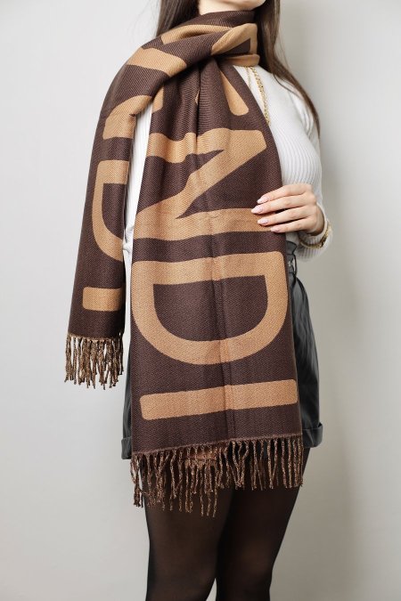 شال كتف فيندي / FENDI