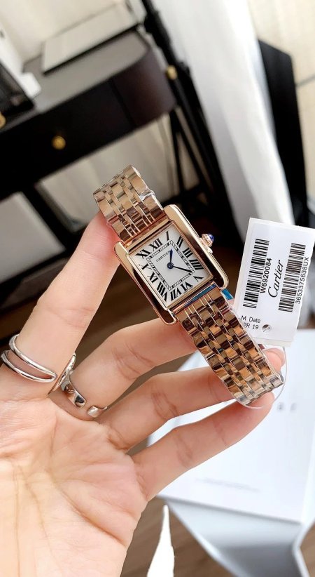 ساعة cartier / كارتيير ماستر كواليتي شامل علبة وكيس الشركة